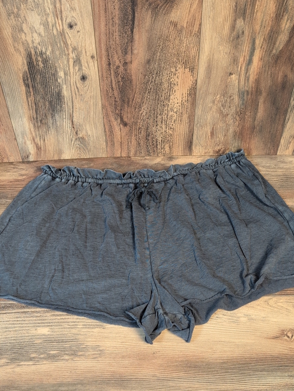 aerie charcoal gray Lounge shorts XXL           W444